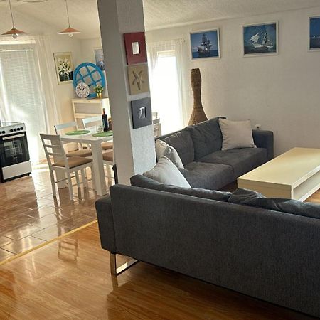 Apartment Beverly Kozino - By The Sea With Free Parking المظهر الخارجي الصورة